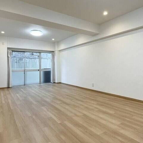 渋谷三信マンションの室内写真