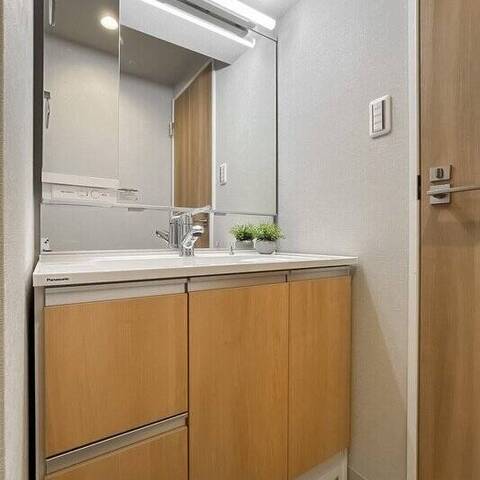 ニュー上馬マンションの室内写真