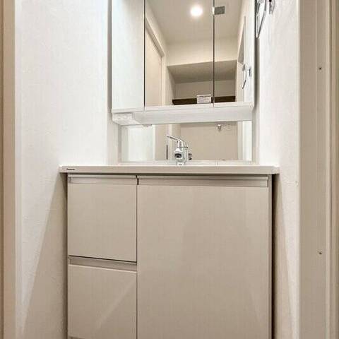 メイゾン西麻布の室内写真