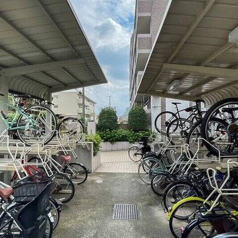 スカールたまプラーザの室内写真