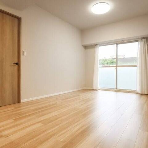 ライオンズマンション調布C棟の室内写真