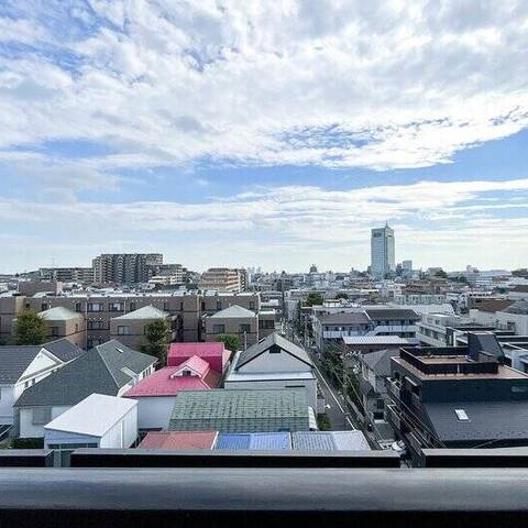 ライオンズガーデン馬事公苑の室内写真