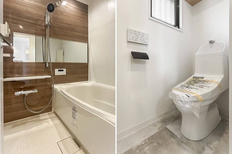 <b>左・</b>浴室乾燥機・オートバス機能付きのバスルーム。／<b>右・</b>トイレは窓付きで、明るい印象です。