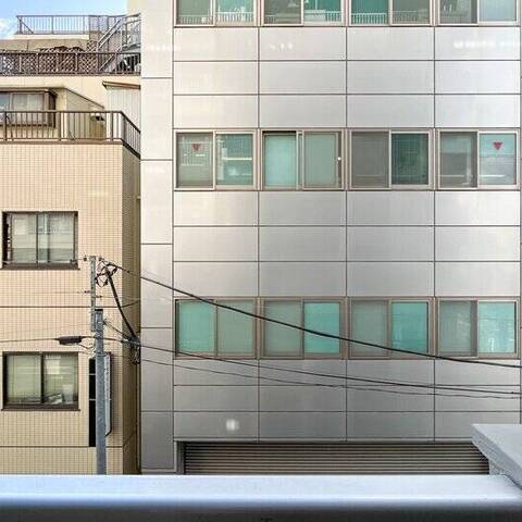 入谷松が谷マンションの室内写真