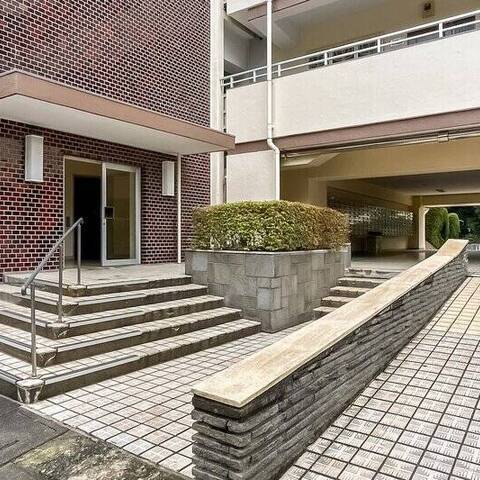 烏山南住宅1号棟の室内写真