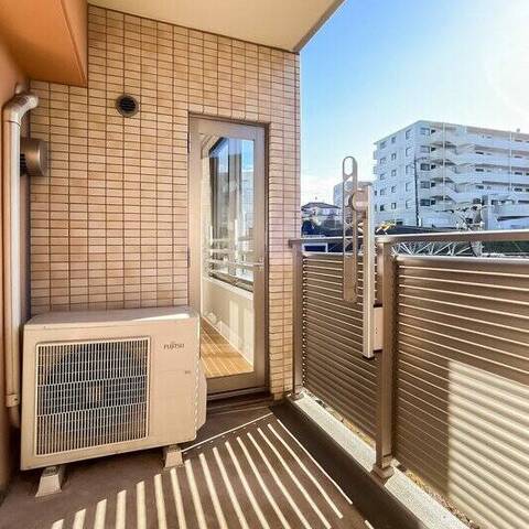 クイーンヒルズ藤が丘の室内写真