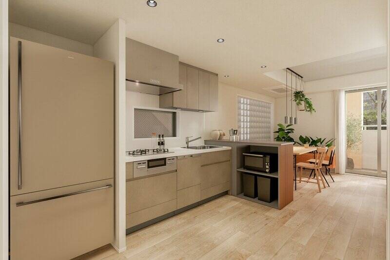 キッチンは壁付けタイプで空間を広々と使えます。ディスポーザーや食洗機が備わっており、使い勝手もよさそうです。