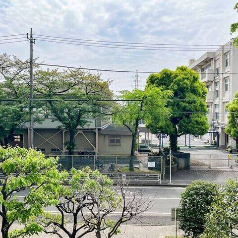 大倉山ハイム７号棟の眺望・バルコニー写真