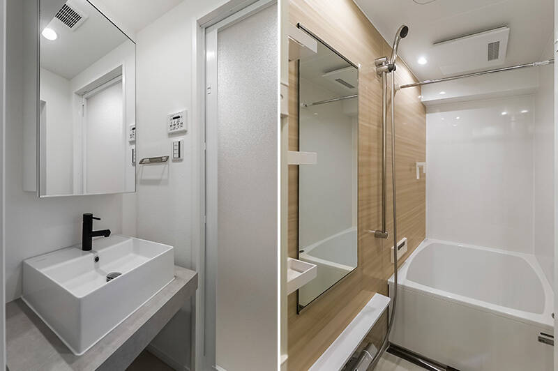<b>左・</b>ミラーボックス付きの洗面台。／<b>右・</b>バスルームには、浴室乾燥機が付いています。