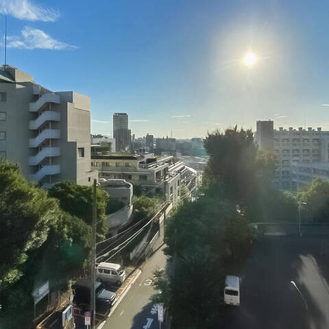 東高目黒ペアシティの室内写真