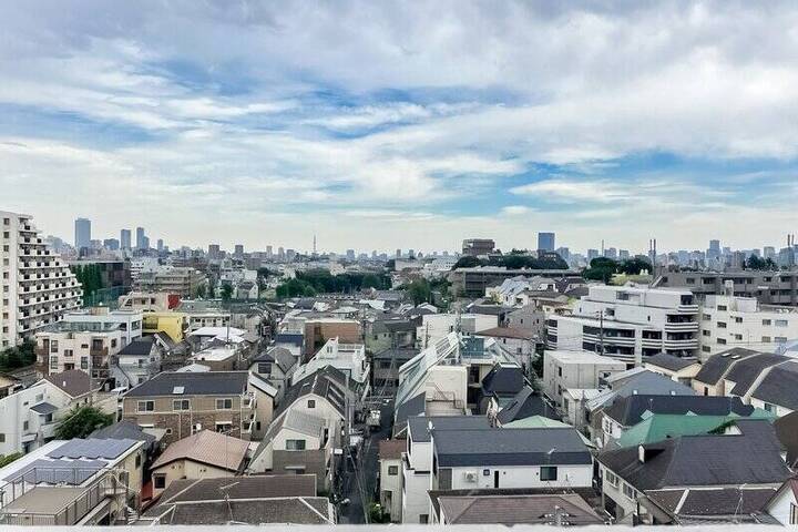 明けの空、おはようツリー