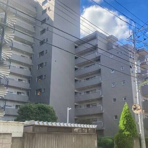 下馬ハイライズの建物・共用部写真