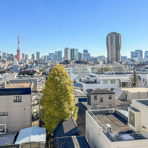 有栖川ナショナルコートの室内写真