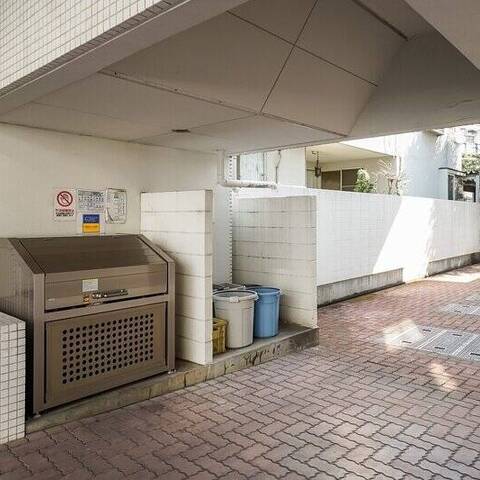 明星マンション国立の建物・共用部写真