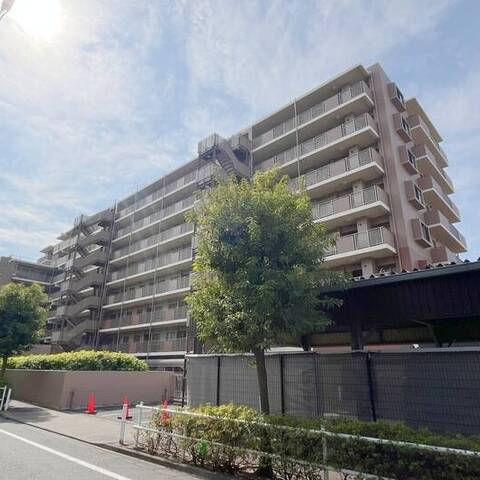 ビューネ蓮根城北公園の室内写真