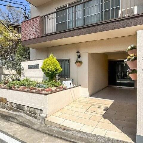 山手町マンションの室内写真