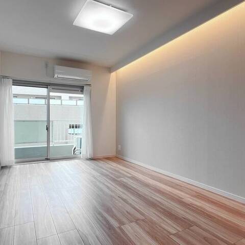 日商岩井方南町マンションの室内写真