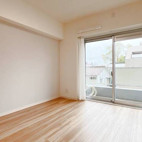日商岩井方南町マンションの室内写真