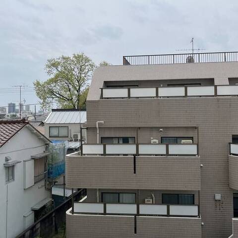 日商岩井方南町マンションの室内写真