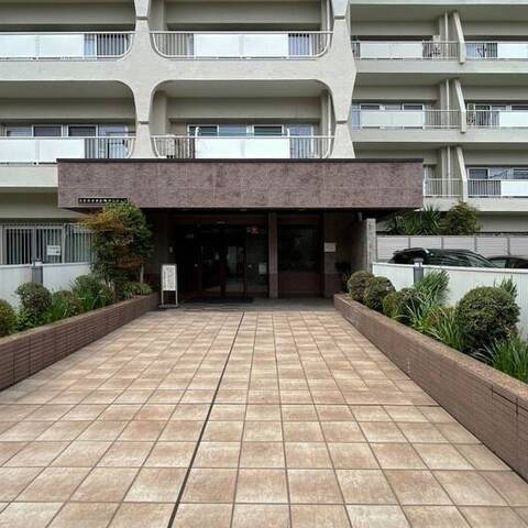 日商岩井方南町マンションの室内写真