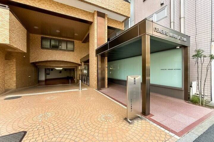 ドミール南青山の室内写真