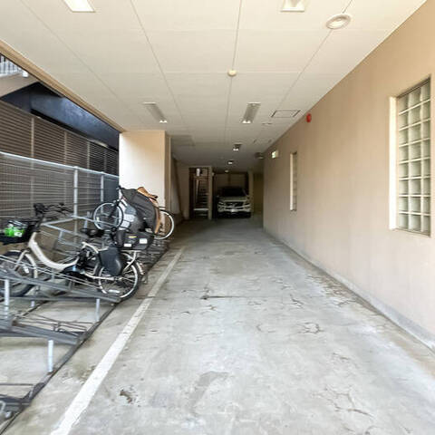 朝日シティパリオ島津山の室内写真