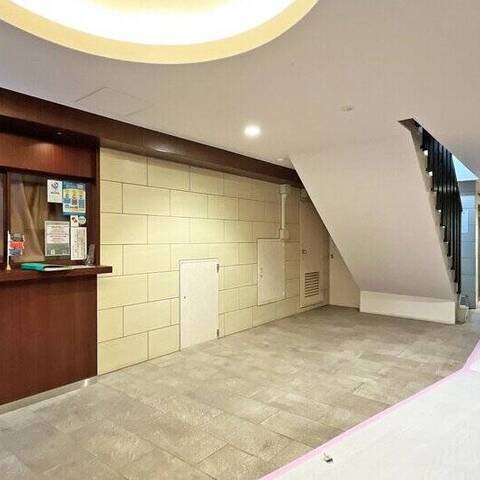 ライオンズマンション三軒茶屋の建物・共用部写真