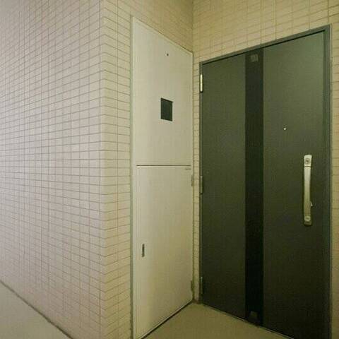シャリエ本郷の建物・共用部写真