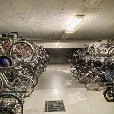 クレッセント仙台坂パークサイドの建物・共用部写真