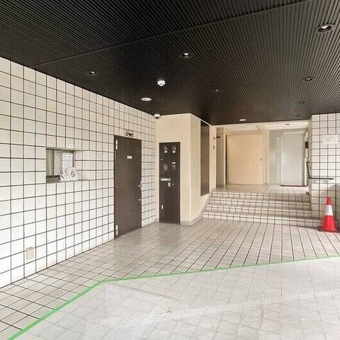 方南サンハイツの建物・共用部写真