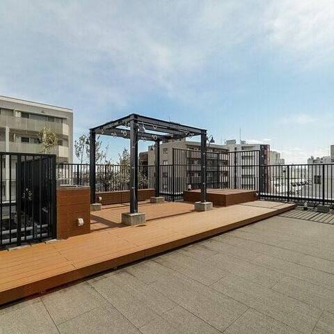リノア三鷹の建物・共用部写真