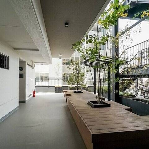 リノア三鷹の建物・共用部写真