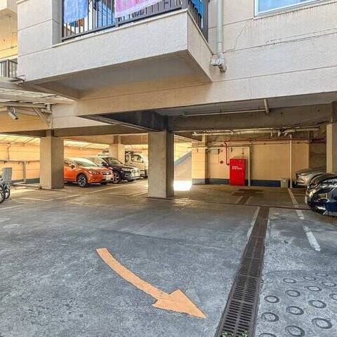 マンション市ヶ谷の室内写真