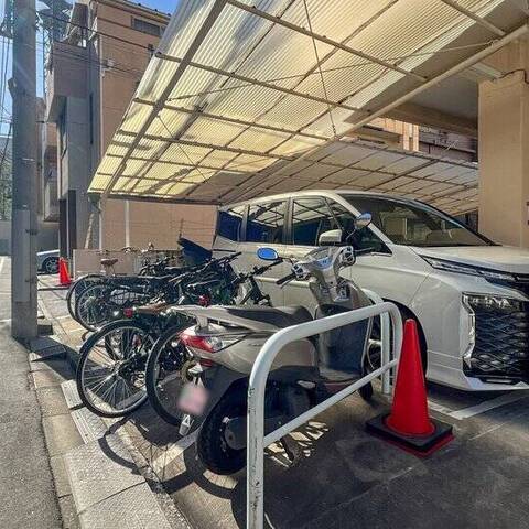 マンション市ヶ谷の室内写真
