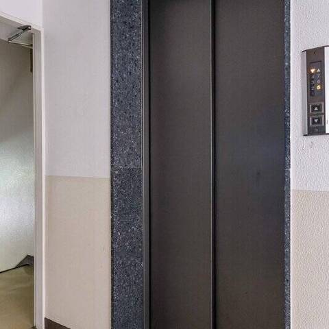 田園調布マンションの室内写真