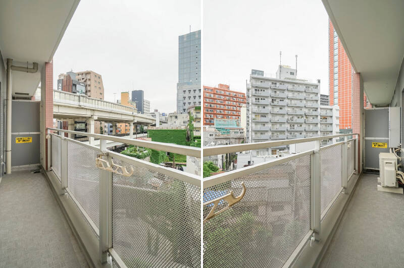 バルコニーには物干し金具が備わっています。