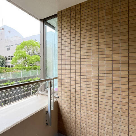 クイーンズパレス東京中央の室内写真