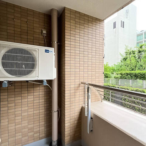 クイーンズパレス東京中央の室内写真
