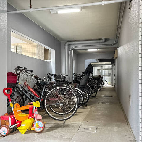 コスモ調布多摩川の室内写真