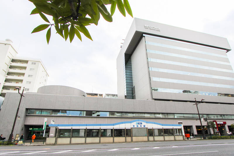 最寄りは東京メトロ東西線「東陽町」駅。複数路線への乗り換えが可能な「大手町」駅まで乗車時間約10分でアクセスできます。(徒歩4分)