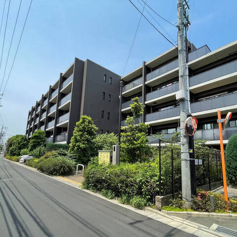 ヴィークコート大泉学園四季Gardenの室内写真