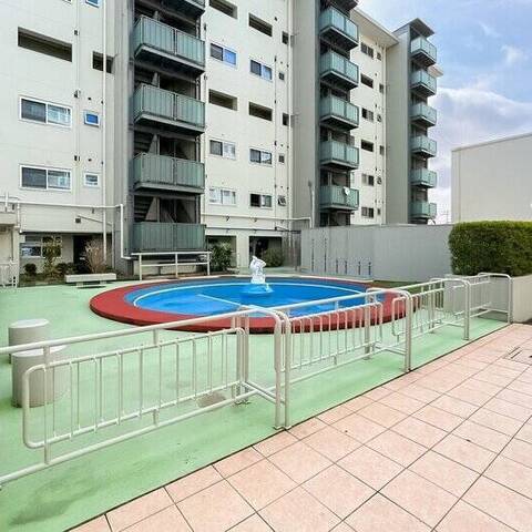 三ツ沢ハイタウン４号棟の建物・共用部写真