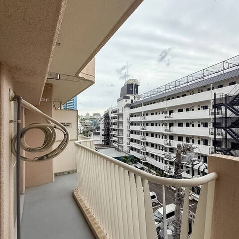 カテリーナ代々木の室内写真