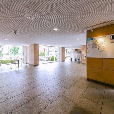ウインザーハイム南砂の建物・共用部写真