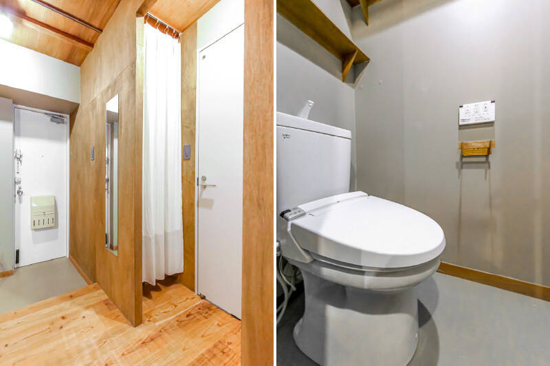 トイレの横にはカーテンで目隠しされた収納がありますよ。下足入れとして使うのがよさそうです。
