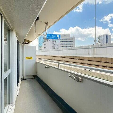 板橋ハイタウンの室内写真