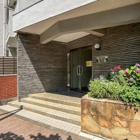 ニックハイム石川台の建物・共用部写真
