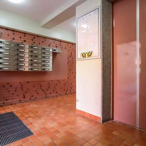 ベラビスタ信濃町の建物・共用部写真