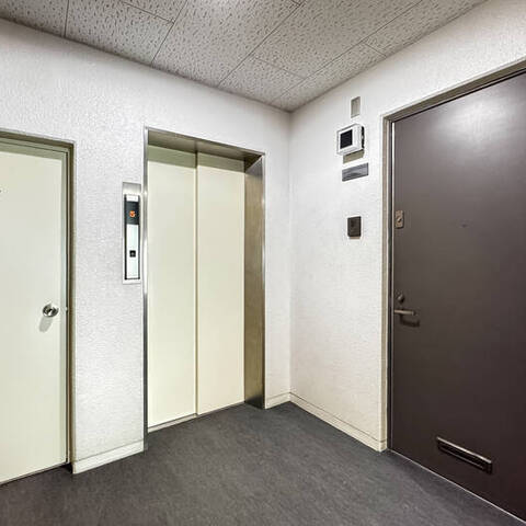 成城南フラッツの室内写真