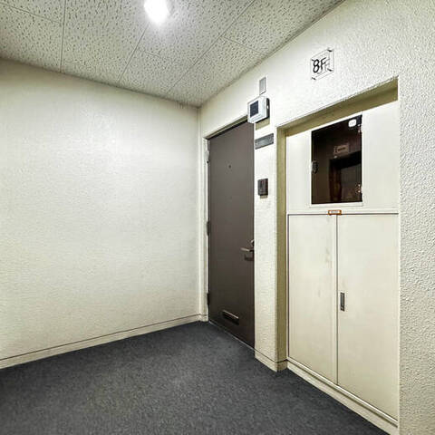 成城南フラッツの室内写真